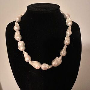 Gorgeous freshwater baroque White Pearl Necklace